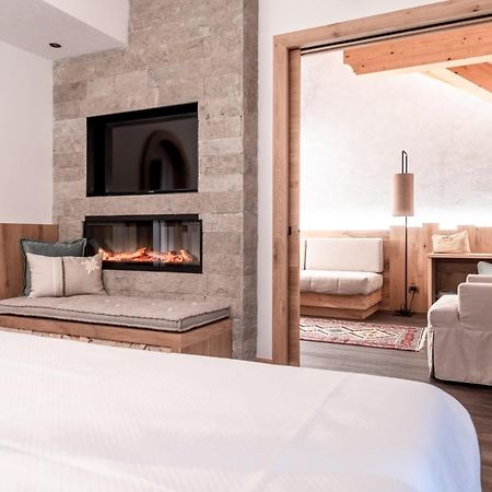 Renè Dolomites Boutique Hotel Pozza di Fassa Esterno foto