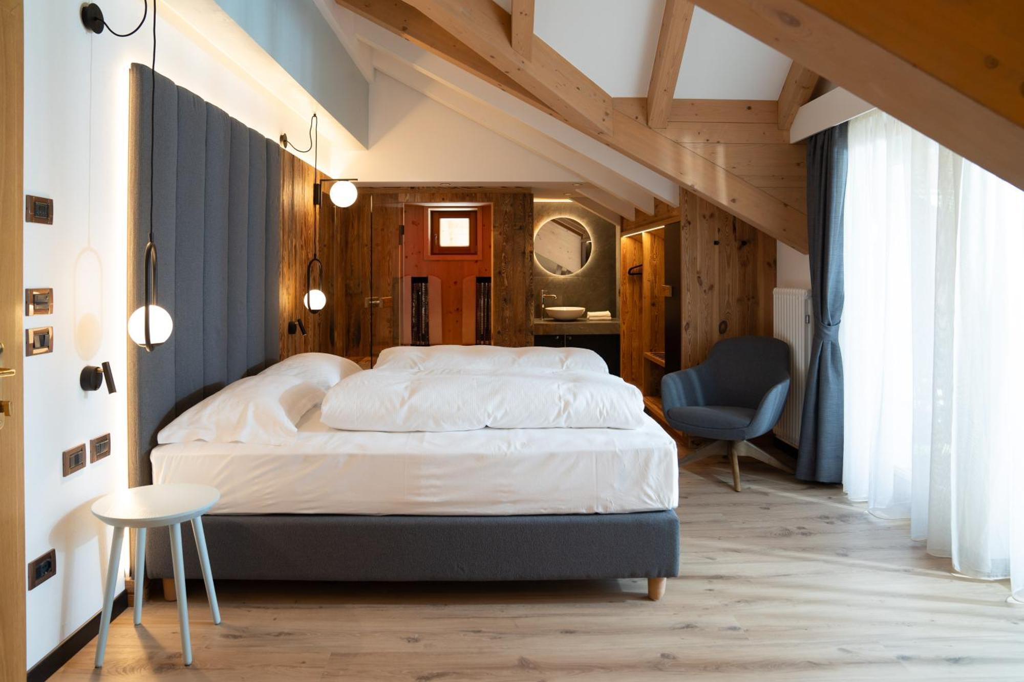 Renè Dolomites Boutique Hotel Pozza di Fassa Esterno foto
