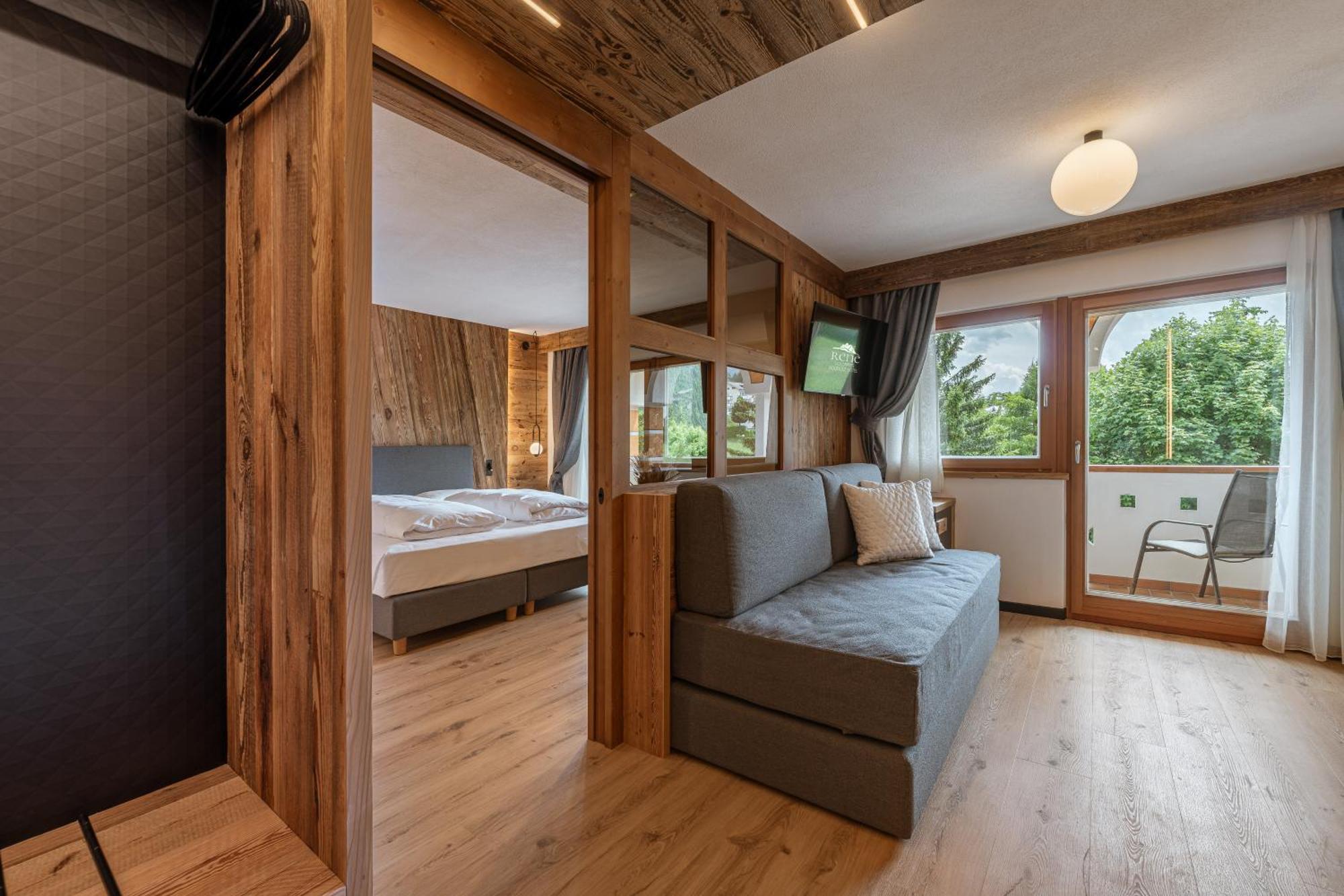 Renè Dolomites Boutique Hotel Pozza di Fassa Esterno foto